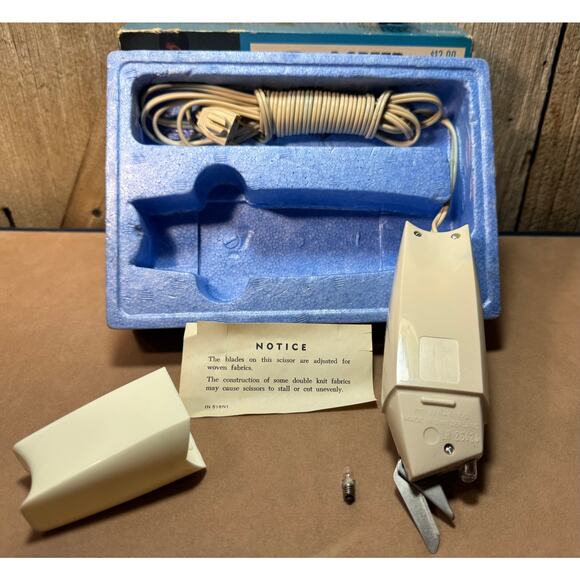 VTG 1960's Scovill Dritz 2 Speed Electric Scissors Tested Working With Box - Picture 7 of 10